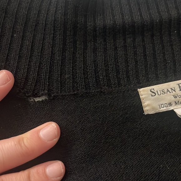 Vintage 100% Merino Wool cardigan sweater - Picture 7 of 7